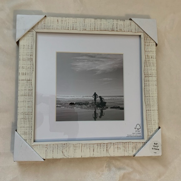 Frame - Picture 3 of 6